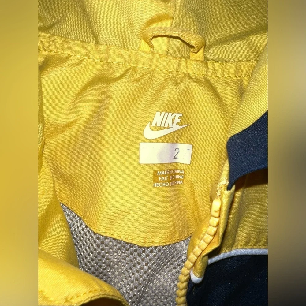 Nike Kids Yellow and Black Windbreaker Jacket size 2T-Flaw - Picture 5 of 5
